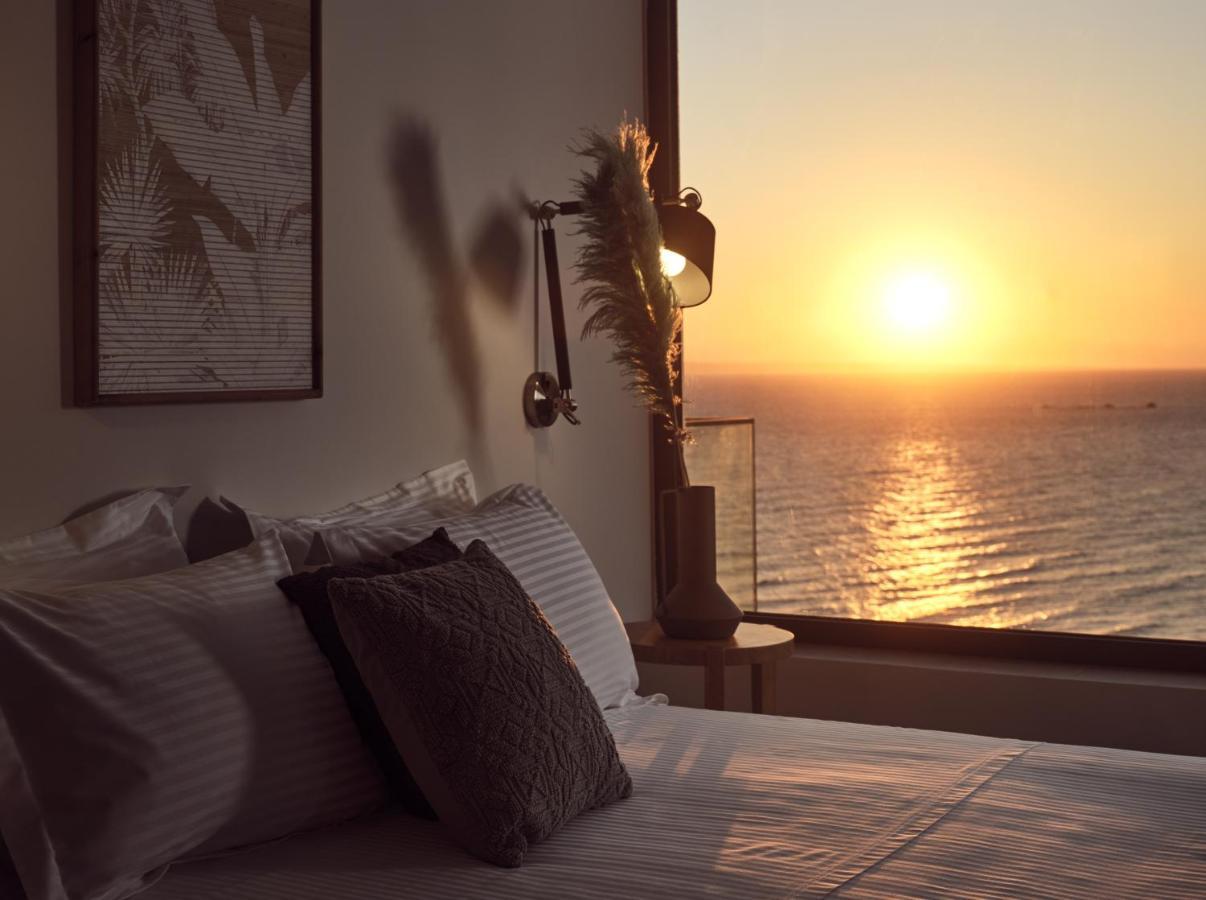 Uparati Villa - Hilltop Sea View Retreat Tsiliví Eksteriør bilde