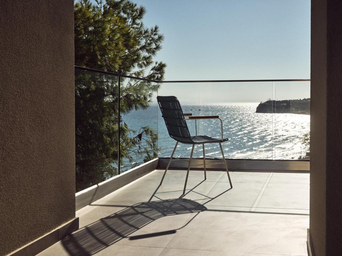 Uparati Villa - Hilltop Sea View Retreat Tsiliví Eksteriør bilde